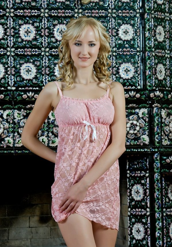 Яна, 22 года, 4 размер груди